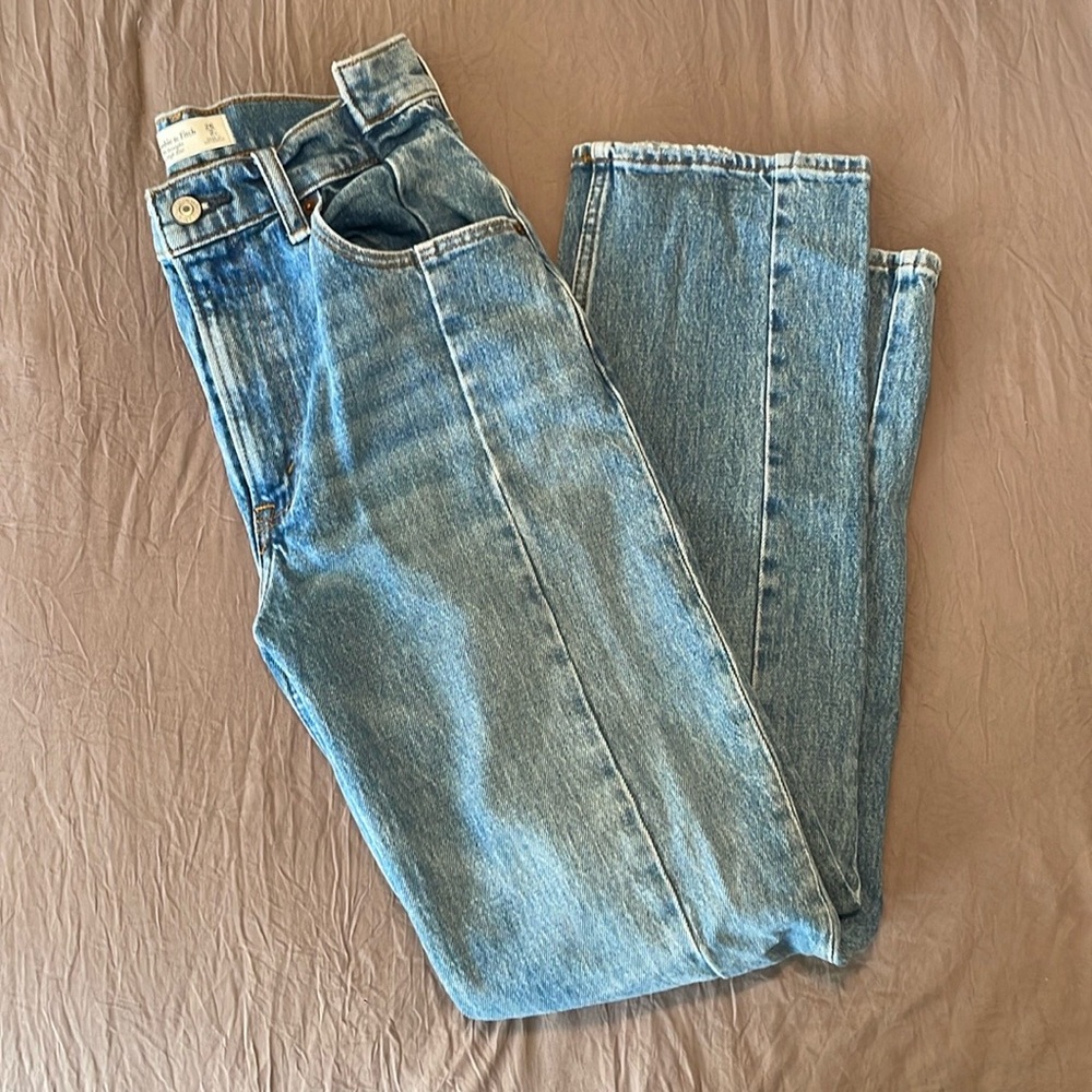 Abercrombie high straight jeans